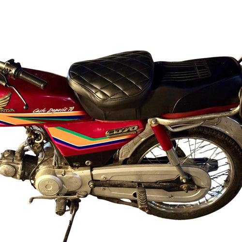 Bike Seat Cushion - Universal Size (CD 70/ CG 125/150 CHINA 70/ Suzuki/ Yamaha EVEs & Others)